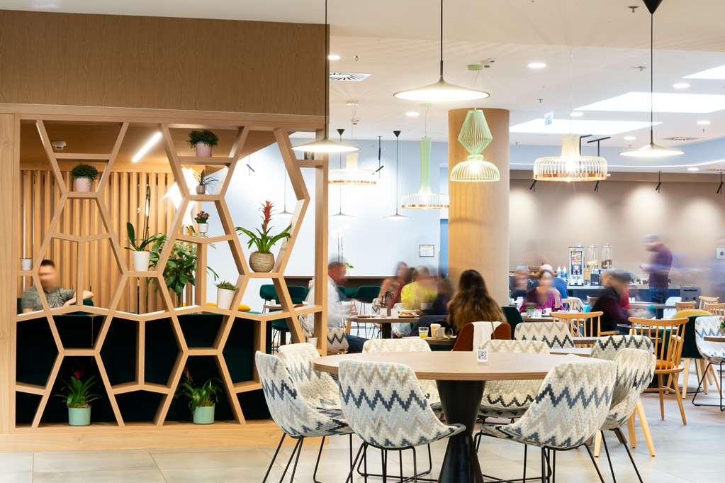 Hampton By Hilton Budapest City Centre Restaurang bild
