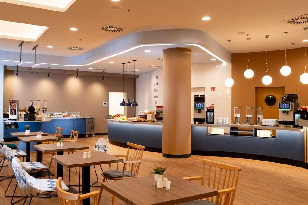 Hampton By Hilton Budapest City Centre Restaurang bild