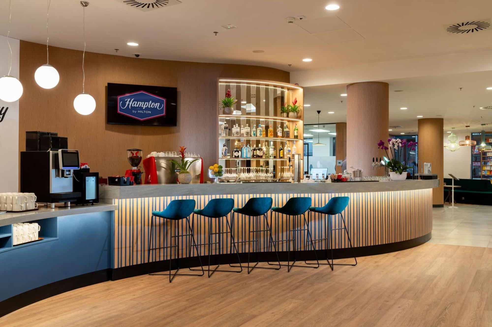 Hampton By Hilton Budapest City Centre Exteriör bild
